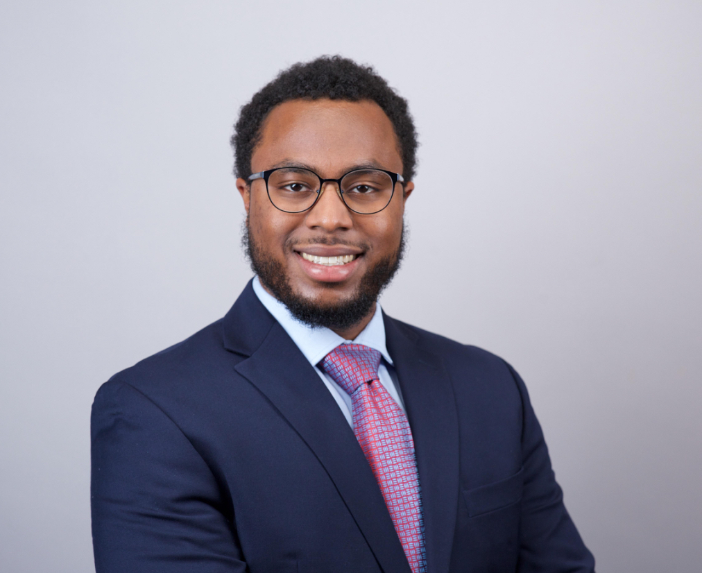 Dr. Christopher Shell